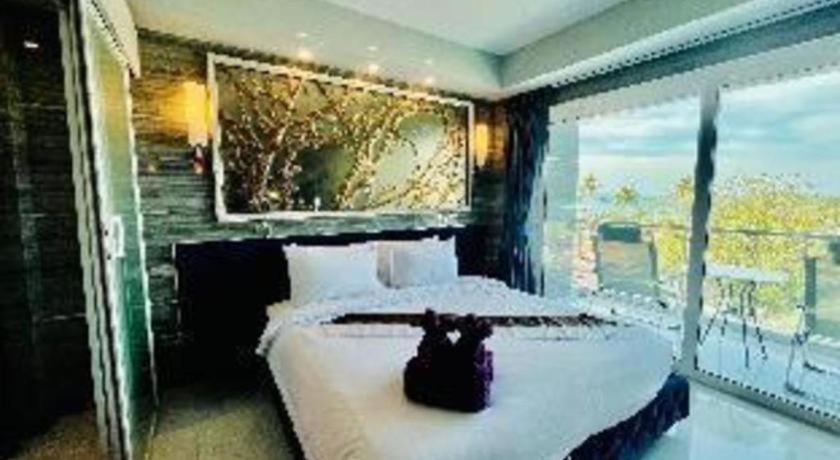 The Globe Hotel, Bar & Restaurant Pattaya ภายนอก รูปภาพ